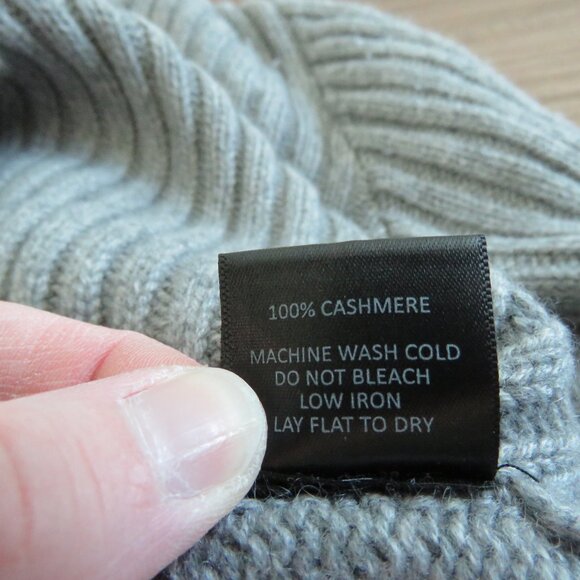 Gray Ribbed Women's Sweater - Picture 16 of 16